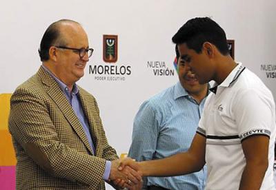 GOBERNADOR-ESTUDIANTE