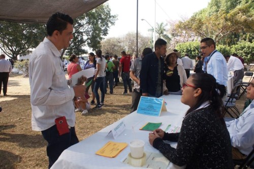 FERIA EMPLEO JIUTEPEC